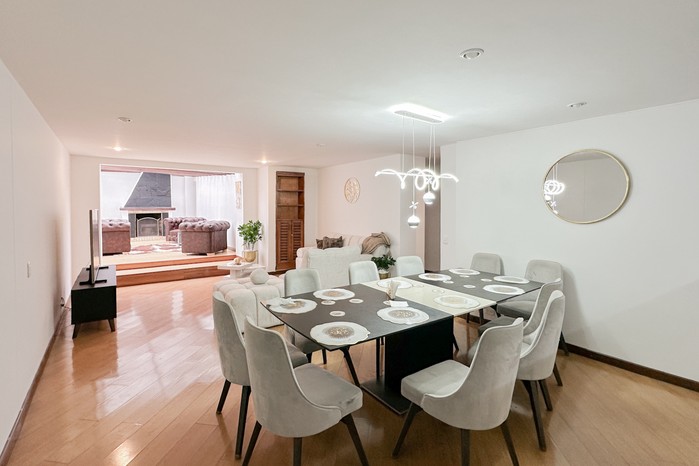 Santa Barbara Central, Bogotá